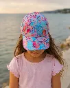 czapka dziewvczynka ciemniejsza modelka.webp