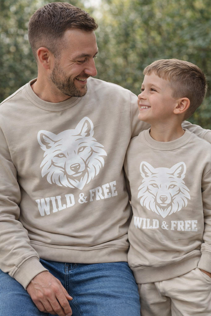 beige trui papa zon.png