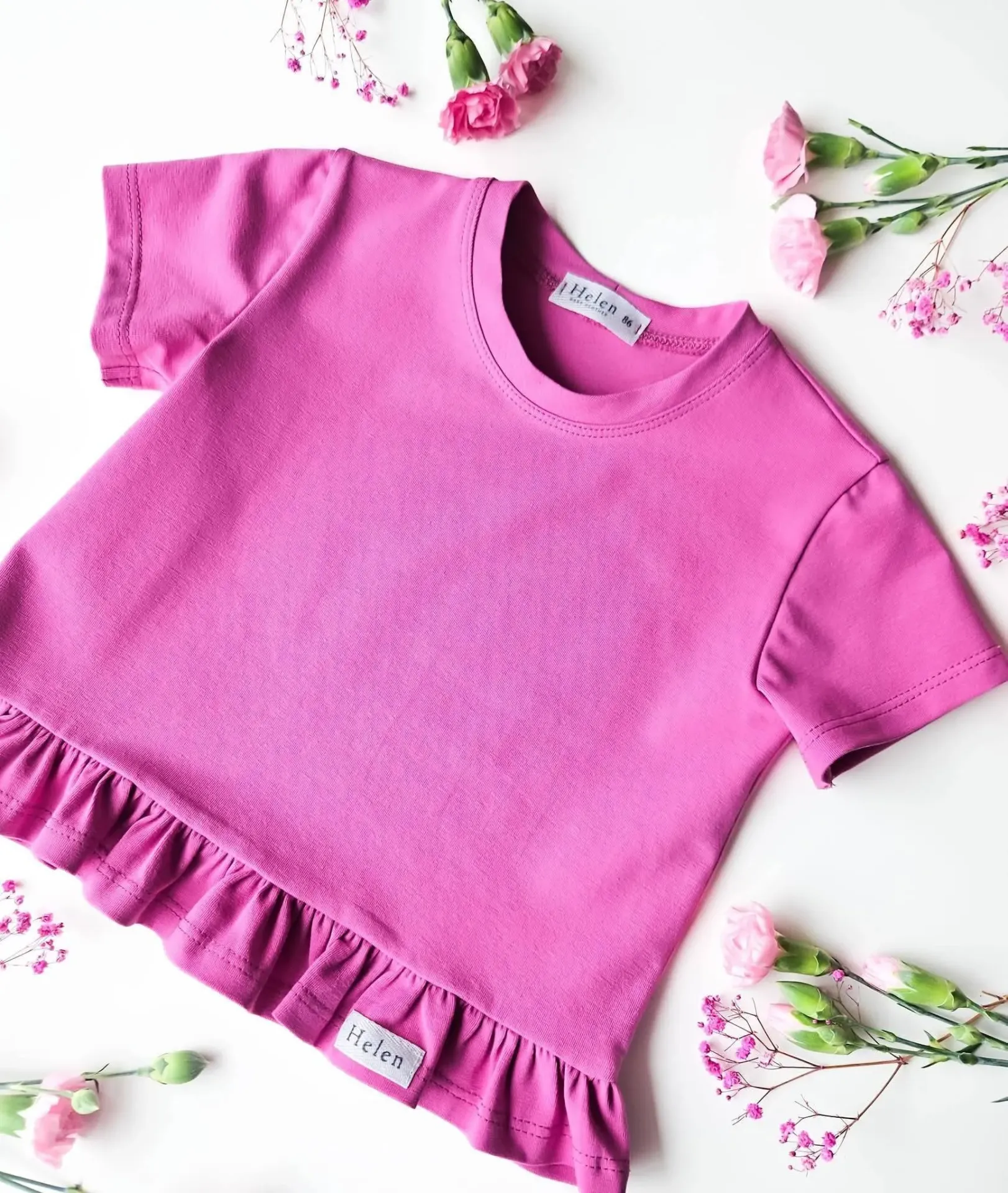Girls pink T-shirt with ruffle hem (92)