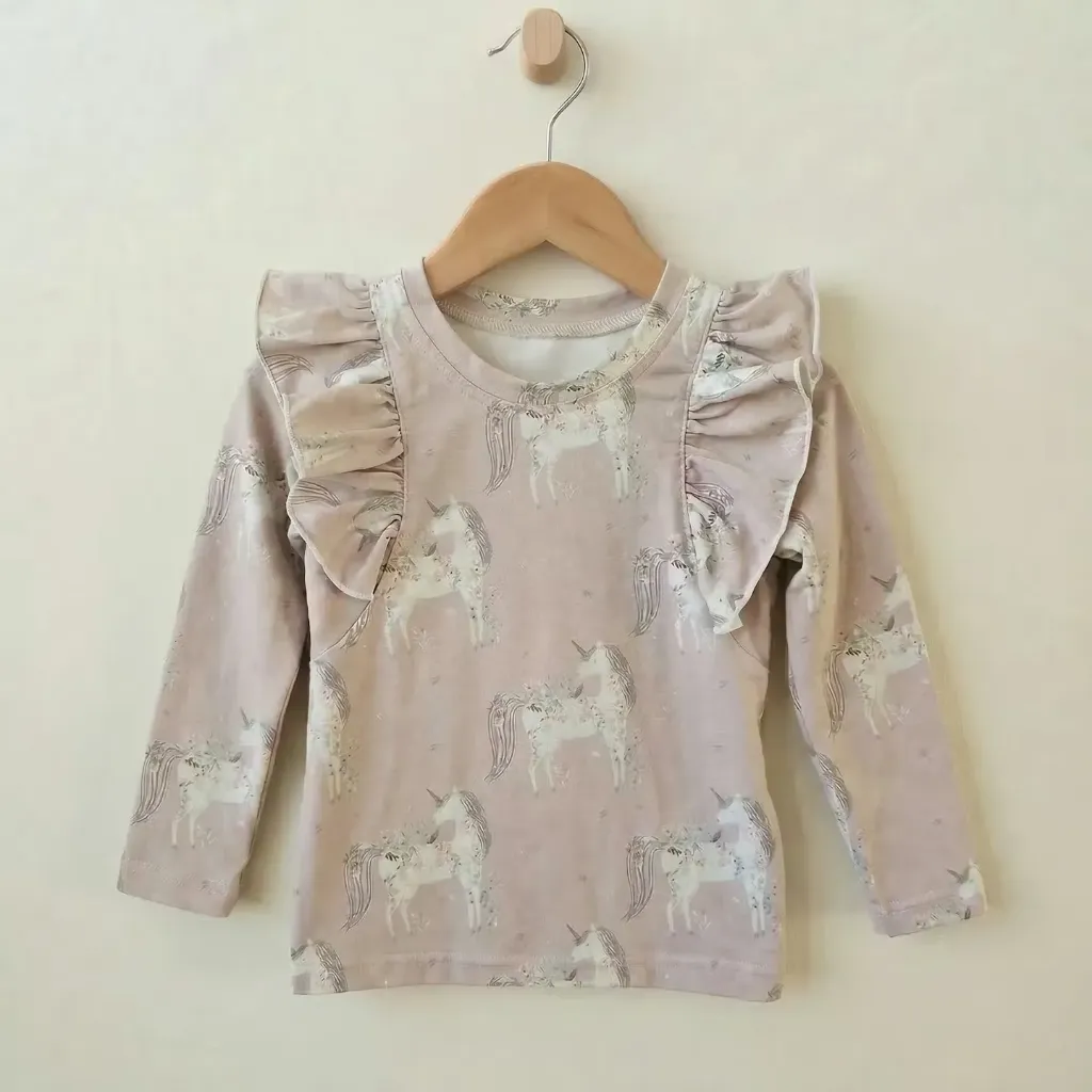 Girls longsleeve with unicorn print