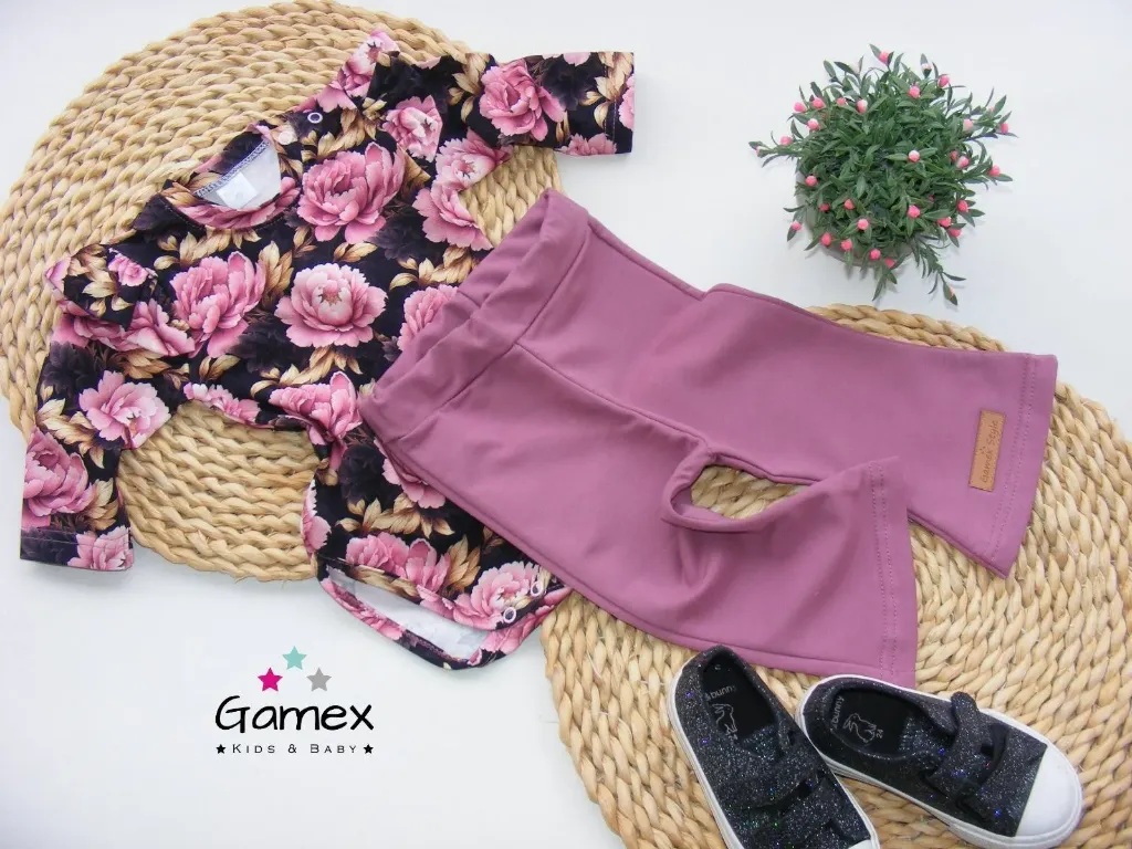 Meisjes set met bloemenprint en flare broek