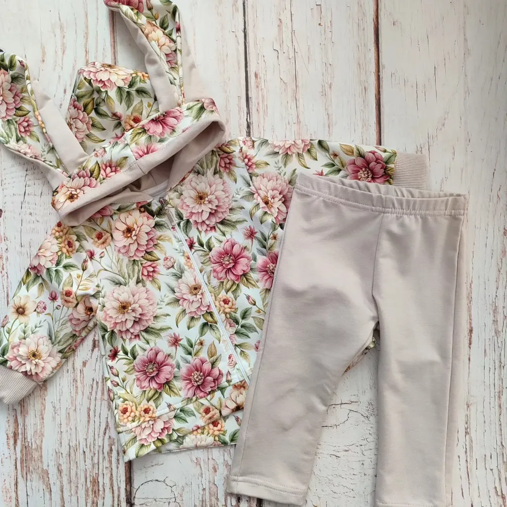 Zestaw dziewczęcy z kwiatowym printem – bluza z kapturem i legginsy