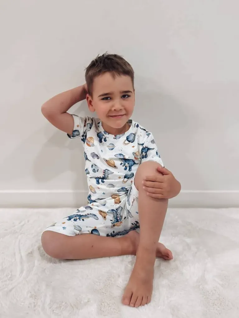 Jongens pyjama met dinosaurus print (92)