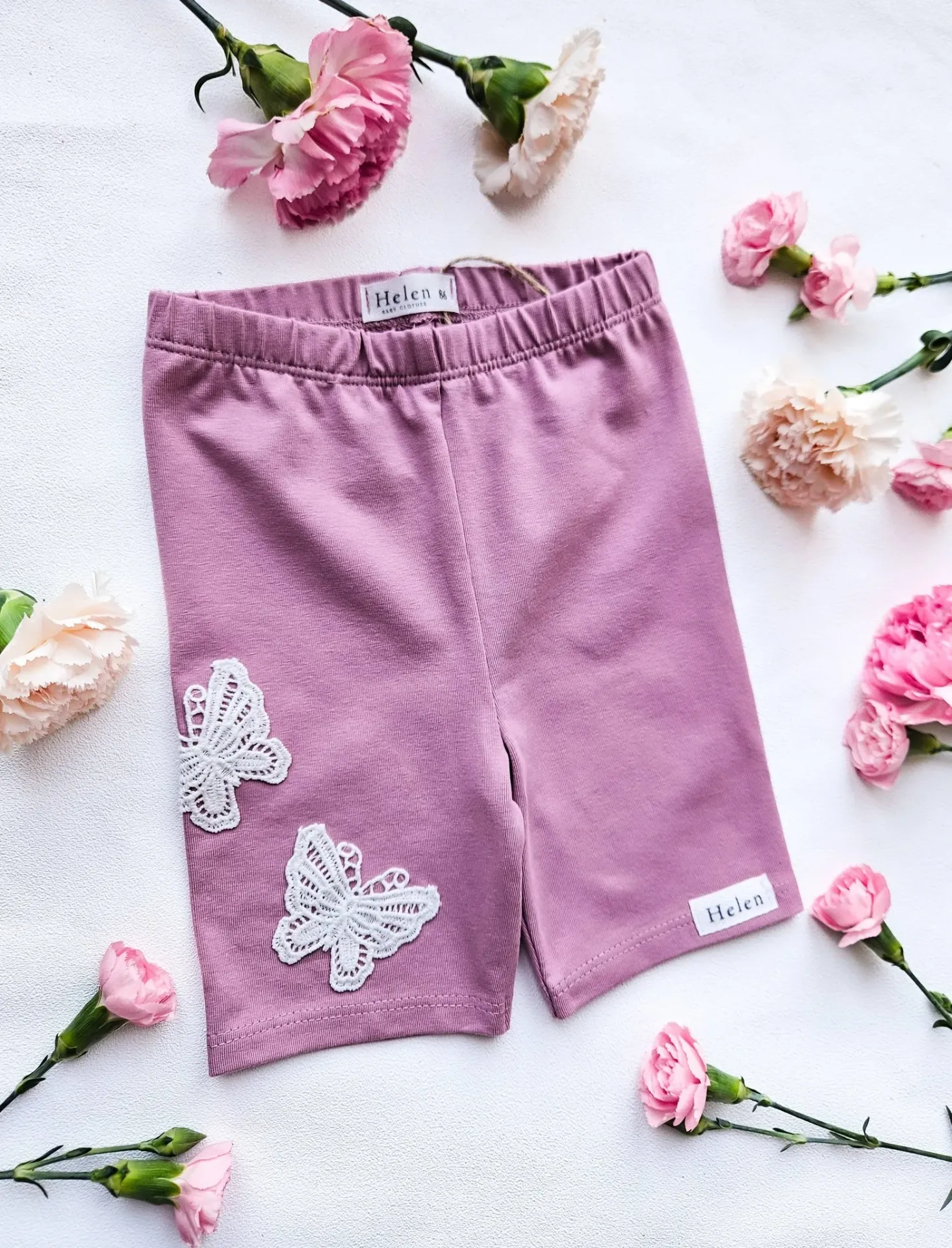 Girls cycling shorts with butterfly appliqués (110)