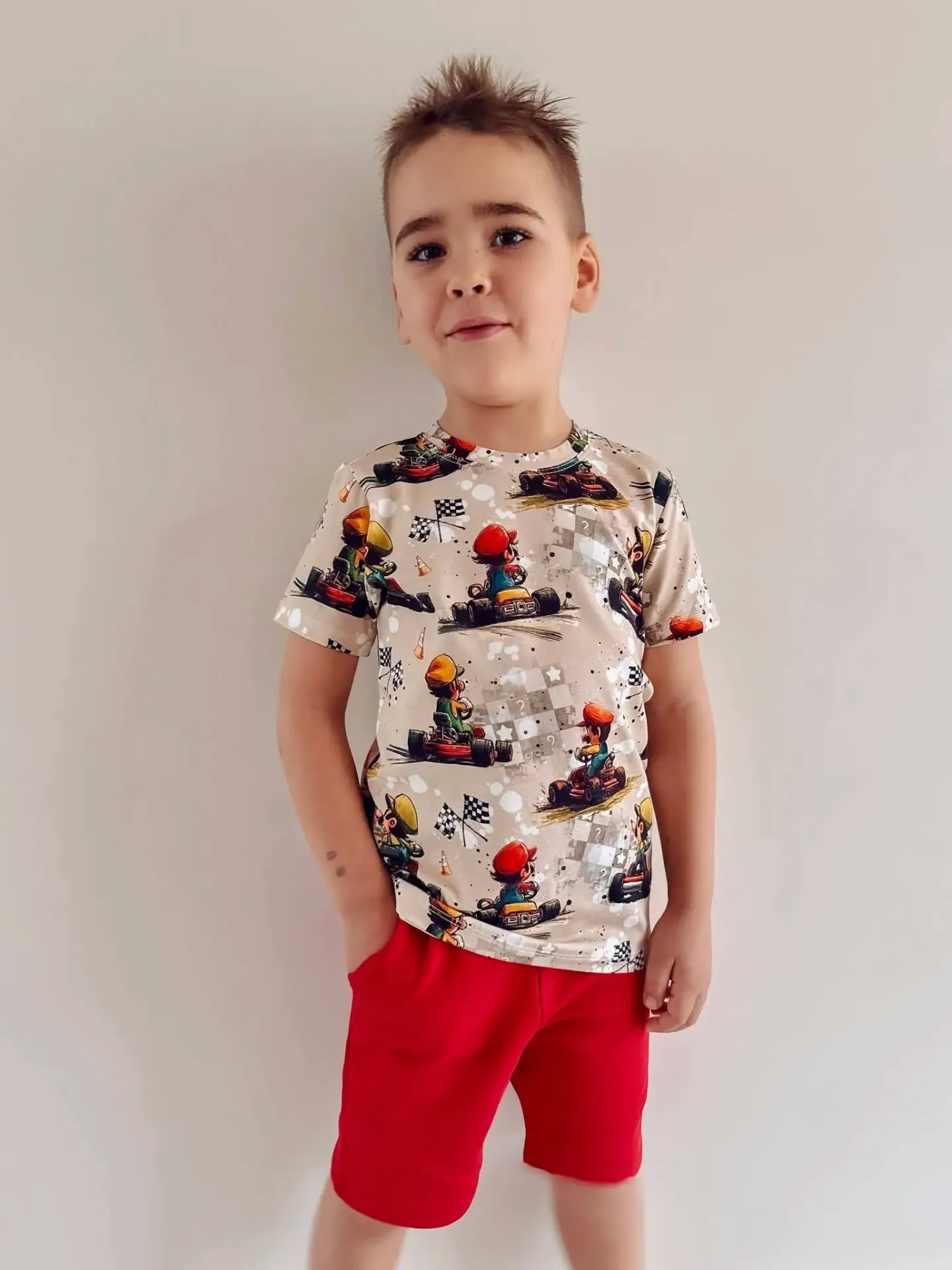 Jongens T-shirt met race print (110)
